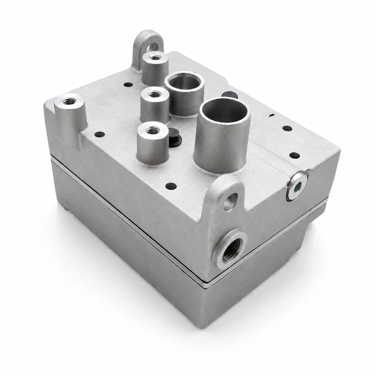 PACCAR MX-11 / MX-13 Compressor Cylinder Head — 2121411 Family — product photo 3